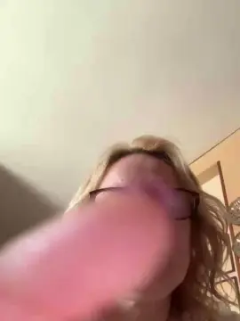 Cam4 Free Porn Cam of lucestellata