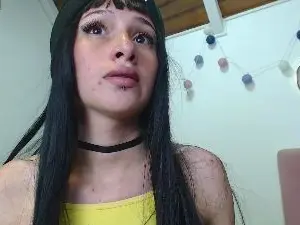Cam4 Live Porn of madeleine_evans