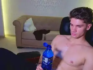 Cam4 Best live sex cam show of MaxKaidenn