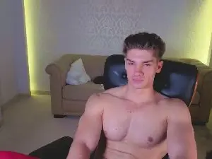 Cam4 Sex Chat of MaxKaidenn
