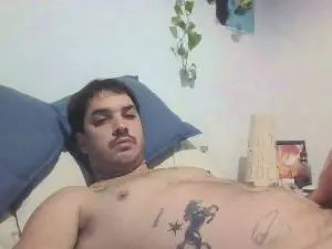 Cam4 Live Sex of tu_guachito