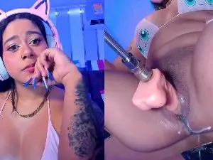 Cam4 Live Sex Cam of Gina_Kurt