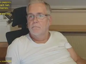 Cam4 Free Live Porn of subbear1968