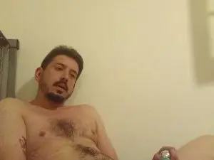 Cam4 Watch Live Sex Cams of GutsXbsk