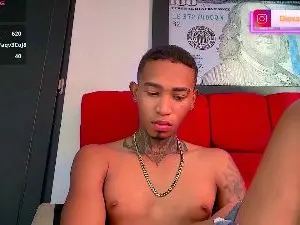 Cam4 Watch Live Sex Cams of blackk_latino