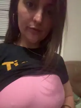 Cam4 Live Porn of NastNiki19