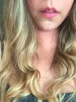 Cam4 Live Porn of miadangelx