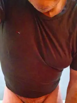 Cam4 Free Live Porn of pennellone25