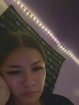 Cam4 Live Porn of Nutonmybutt