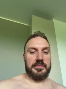 Cam4 Sex Cam of ItalianBear88
