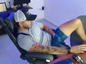 Cam4 Free Porn Cam of Thiago_420_