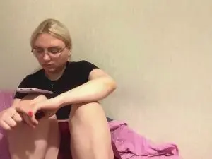 Cam4 Watch Live Sex Cams of HarriettStucky