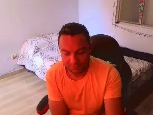 Cam4 Live Sex of Juanchovergon22