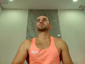 Cam4 Live Sex Cam of Lorenzo_Walker