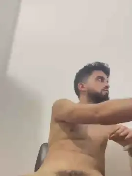 Cam4 Live Porn of Bigiheb46
