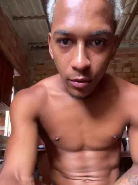 Cam4 Live Sex Cam of Aikenn
