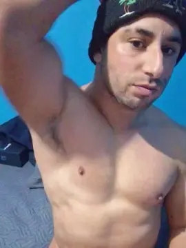 Cam4 Adult Webcam of Carlos_fitness2