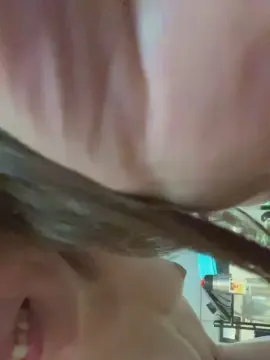 Cam4 Live Porn of Lola_mojada