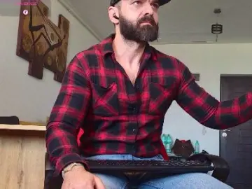 Cam4 Watch Live Sex Cams of GipsyKingRo