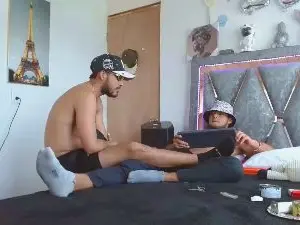 Cam4 Live Sex Cam of Elchino22xxl