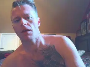 Cam4 Private Sex Chat of DILFiGuess1