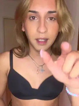 Cam4 Watch Live Sex Cams of Maiilen26