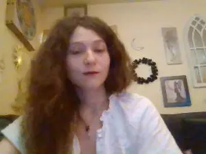 Cam4 Live Sex Cam of QueenCrimson