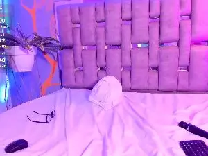 Cam4 Watch Live Sex Cams of ScarletBlondie
