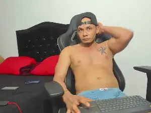 Cam4 Nude Webcam of jose22leal