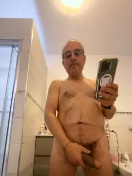Cam4 Nude Webcam of Milk1958