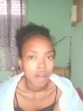 Cam4 Live Porn of tinah23