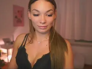Cam4 Adult Video Chat of ChloeLux