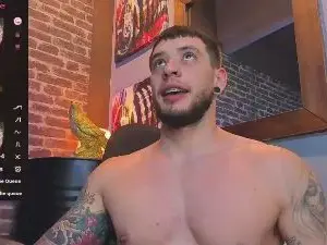 Cam4 Sex Cam of MATTEOSANTINO21