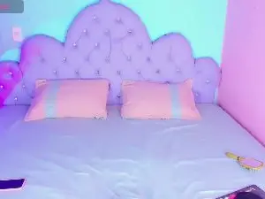 Cam4 Watch Live Sex Cams of SexyJuliaa01