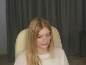 Cam4 Live Sex of JohanaJenious