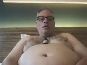 Cam4 Nude Webcam of subfatdaddy