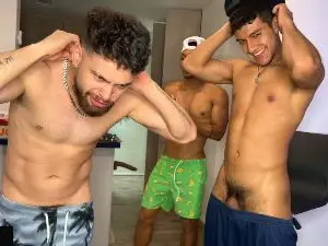 Cam4 Adult Webcams of zoneboys_