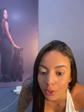 Cam4 Live Sex Cam of Elamesma_