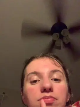 Cam4 Free Live Porn of JenniferKitty