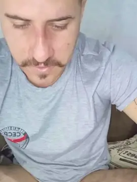 Cam4 Free Live Porn of polaco061