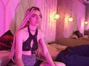 Cam4 Live Porn of PINKY_DOLL777
