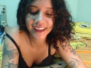 Cam4 Nude Webcam of alinawoolf