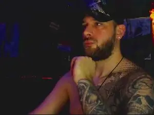Cam4 Live Porn of LexHardy