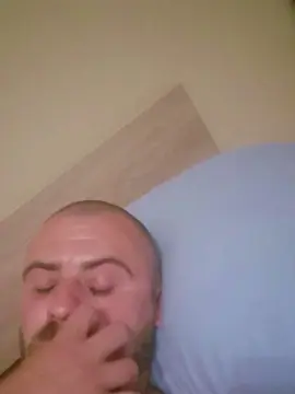 Cam4 Live Sex of antonio3235