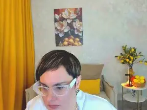 Cam4 Free Porn Cam of MayaNoire
