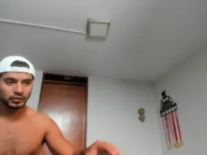 Cam4 Free Live Porn of lodo_2