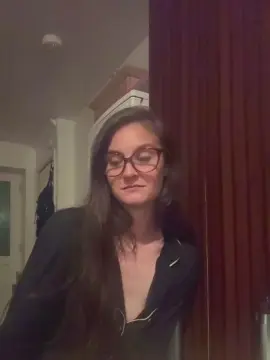 Cam4 Adult Video Chat of KiaraLewis
