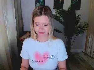 Cam4 Free Porn Cam of GlamorousGirll