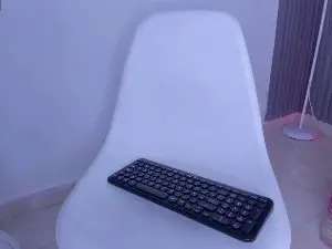 Cam4 Live Porn of baby_celestee