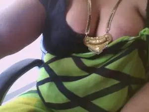 Cam4 Free Live Porn of hot_pavitra
